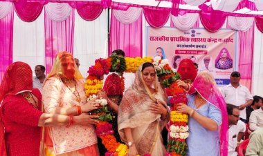 फरडोद में विधायक ने प्राथमिक चिकित्सा भवन सहित विकास कार्यो का किया लोकार्पण ।