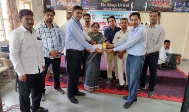 जिला स्तरीय रंगोत्सव में शिक्षक शिक्षिकाओं ने लिया भाग