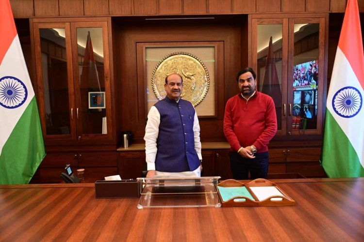 राजस्थान के लिए हनुमान बेनीवाल ने छोड़ा दिल्ली का पद, दिया सांसदी से इस्तीफा खींवसर विधायक बनकर करेंगे काम