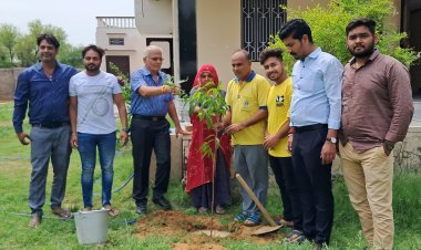 शहीद के परिवार का लॉयन्स क्लब कुचामन फोर्ट ने किया सम्मान