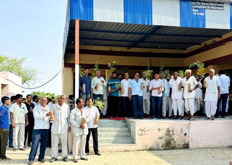 राजोद में अमर शहीद बलवीर रेवाड़ की 21वी पुण्यतिथि पर श्रद्धांजलि कार्यक्रम का आयोजन।