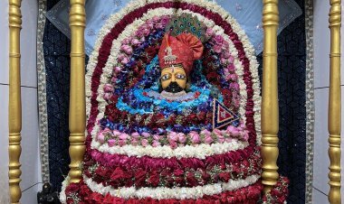 श्याम बाबा मंदिर में विशेष श्रंगार  ओर छप्पन भोग का आयोजन।