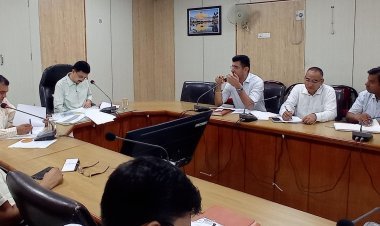 हर घर तिरंगा-हर घर स्वच्छता अभियान के तहत 15 अगस्त तक होंगे विभिन्न कार्यक्रम, अभियान को जनांदोलन के रूप में मनाए : कलेक्टर पुरोहित