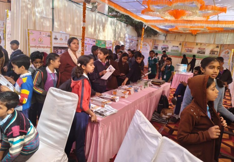 जिला स्तरीय विकास प्रदर्शनी बनी आकर्षण का केंद्र, सूचना केंद्र में उमड़े विद्यार्थी, आमजन